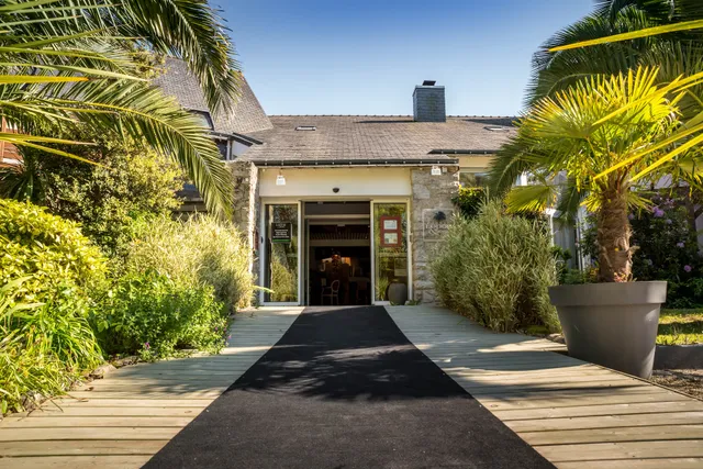 Carnac Lodge Hotel & Spa