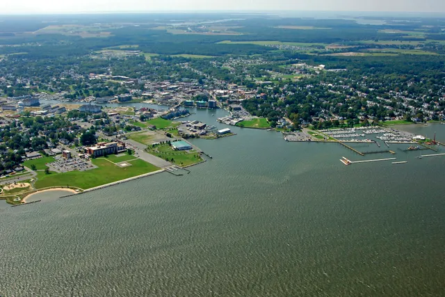 Bay Country Communications