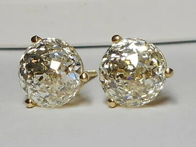 Jewelry Appraisals by Graduate Gemologist