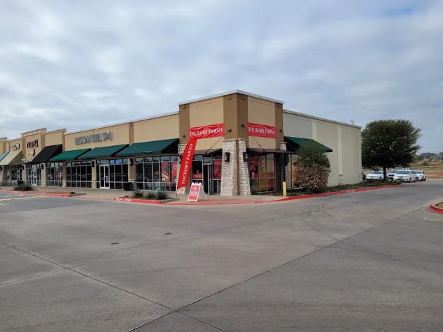 Hickory Farms Featuring Wicked Good Cupcakes at Gateway Station II