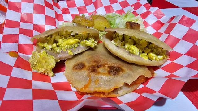 Gorditas y tacos Lis