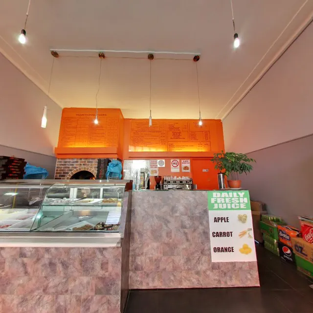 The giant mina bakery