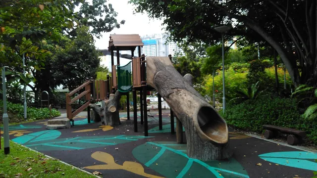 Rumah Tinggi Eco Park