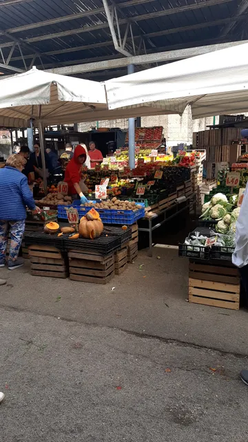 Mercatino Rionale Di Secondigliano