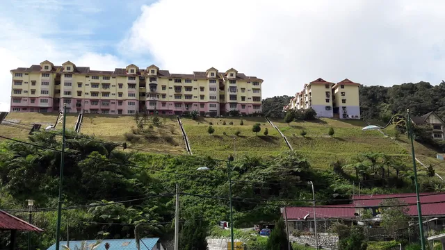 Puncak Arabella