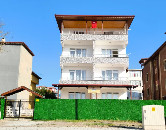 Arasya Pansiyon (Cebeci Kanyılmaz Apart)