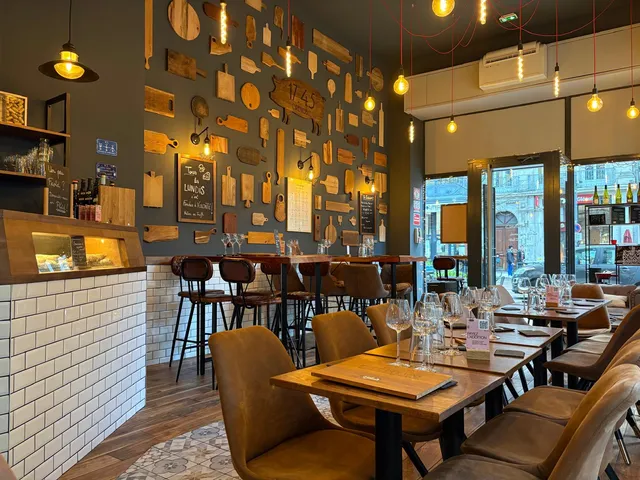 Le 17.45 Grenoble - Restaurant de Planches à composer