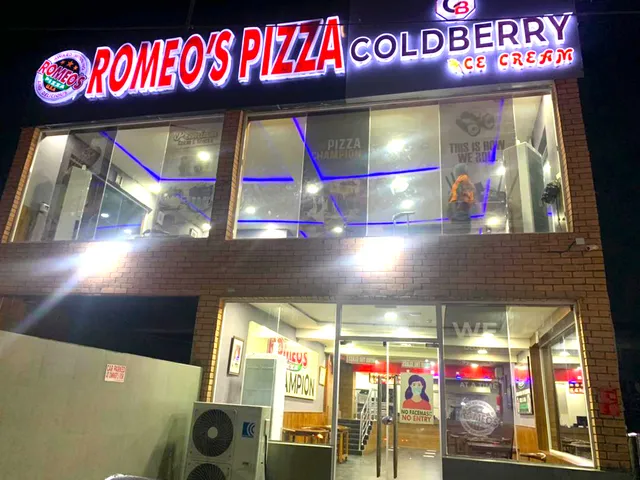 Romeo's Pizza Surulere