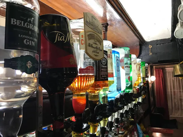 The Crown - Upchurch