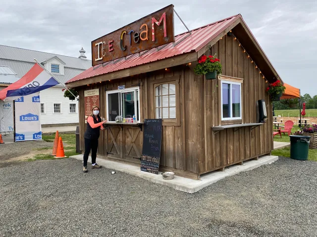 Hadley Scoop at the Silos ice cream farm