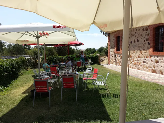 Bar-Restaurante Alejandro Manrique . Horno de Asar