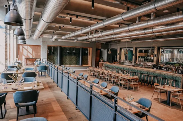 MAKU Restaurant & Bar