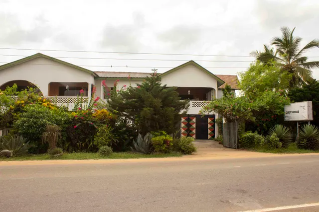 Almond Tree Guesthouse