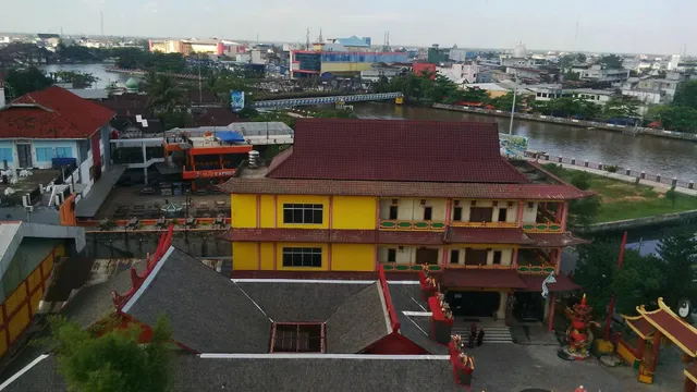 Summer Bed 'n Breakfast Hotel