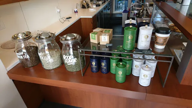 Gojo Green Tea Stand