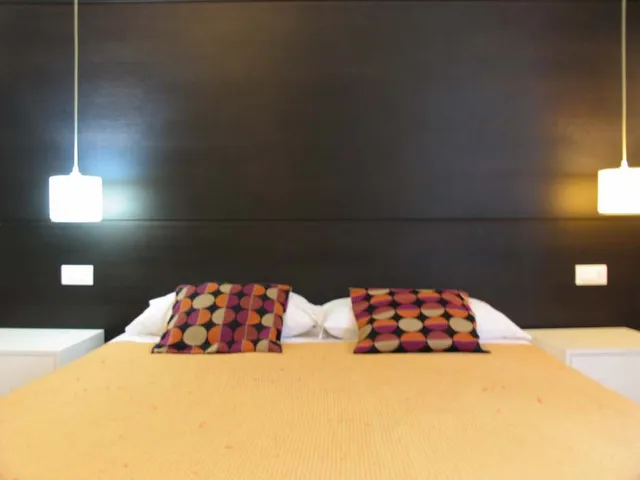 Dea Roma Inn - Guest House Piazza Bologna