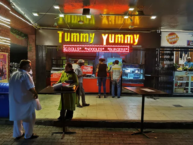 Tummy Yummy Fast Food