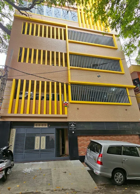 Balaji hostels for women And Paying Guest