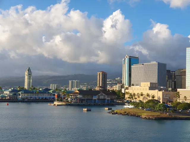 Honolulu Harbor