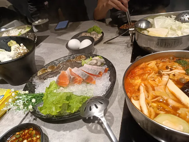 肉老大頂級肉品涮涮鍋 蘆洲火鍋/蘆洲麻辣鍋/三重火鍋/三重麻辣鍋/蘆洲美食