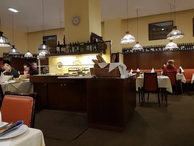 San Stefano Holzofenpizzeria Restaurant