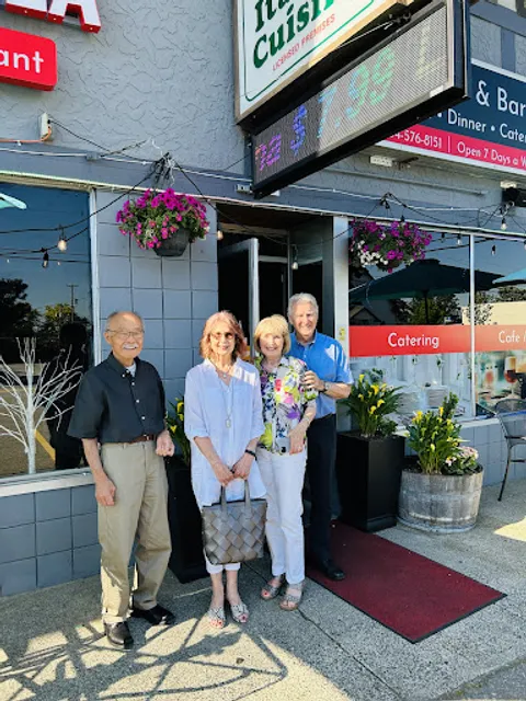 Aaron’s pizza Restaurant