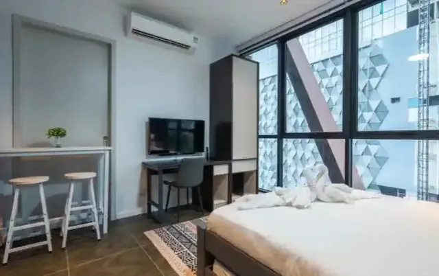 Greystone Scarletz Suites