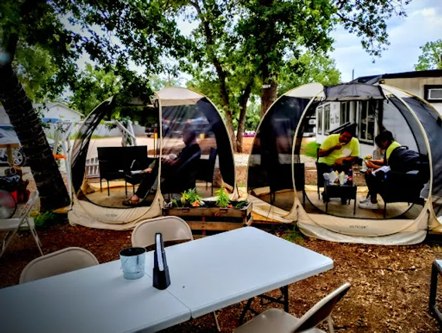 Hans Food Service LLC