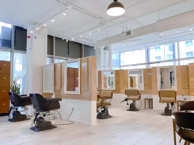 M Hair & Beauty Salon