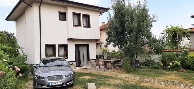 Бобекова къща