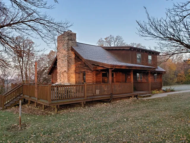 Knotty Pine Guest House