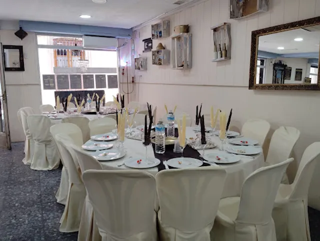 Cafeteria & Salon de Te Aladdin