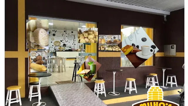 Milho's Café