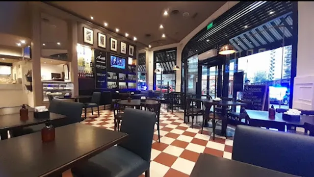 Santillo. Restaurant Italiano.