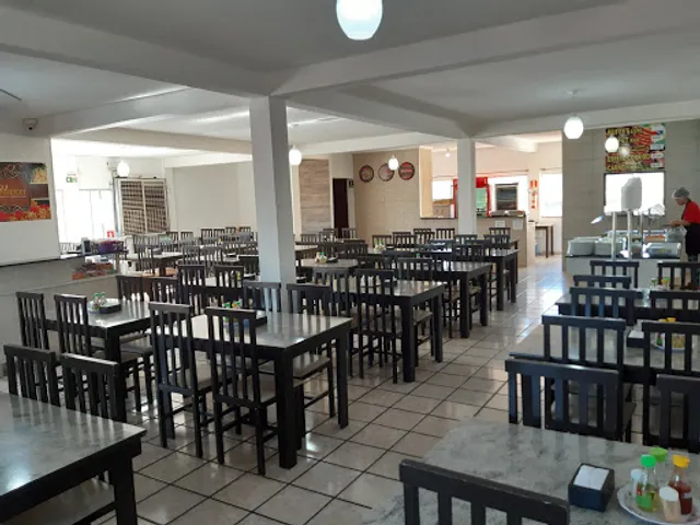 Maxxi Restaurante café