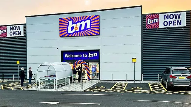 B&M Store