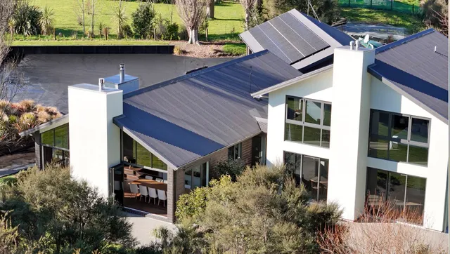 Kaitahi Chefs Table & Lodge