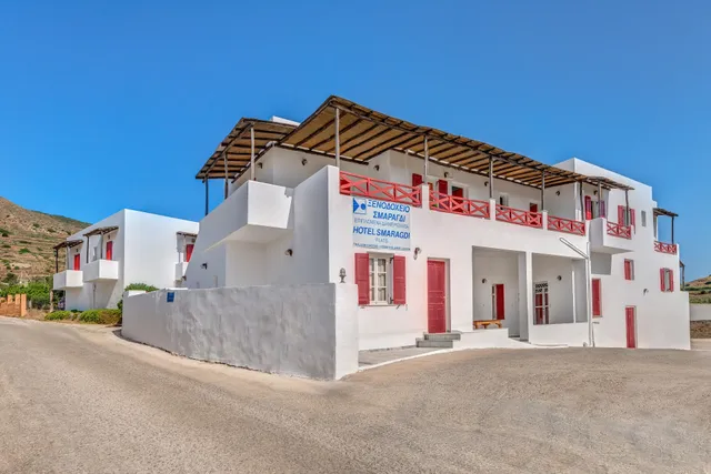 Smaragdi Hotel Apartments