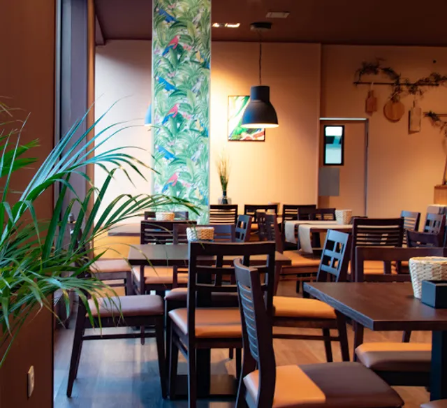 Vinos y Chacinas Viesques