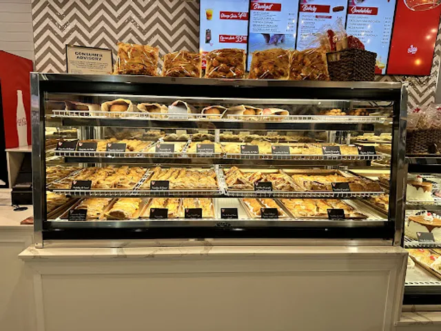 Vicky Bakery Bird Road