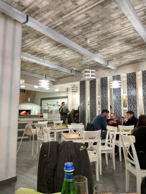 Pizzeria La Napoletana Di Garofalo Filippo