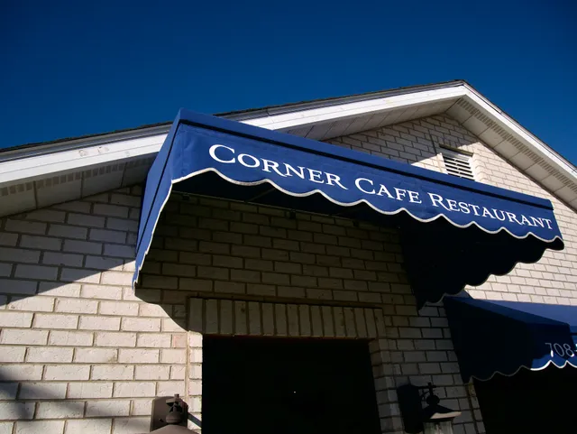Corner Cafe