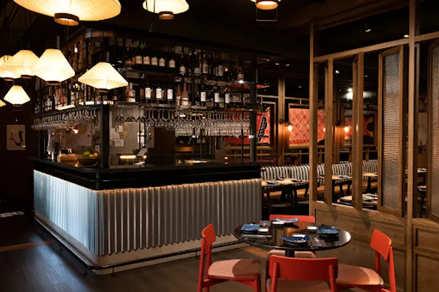 Monster Sushi Zurbano | Restaurante japonés Chamberi