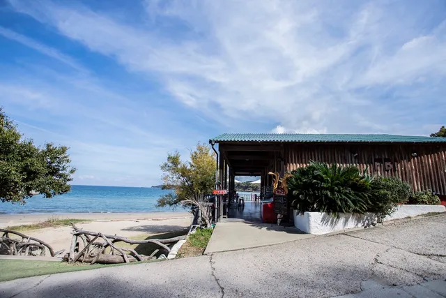 FBI Funase First Class Backpackers Inn and Campground