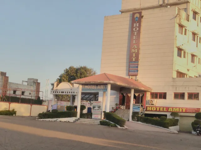Hotel Amit