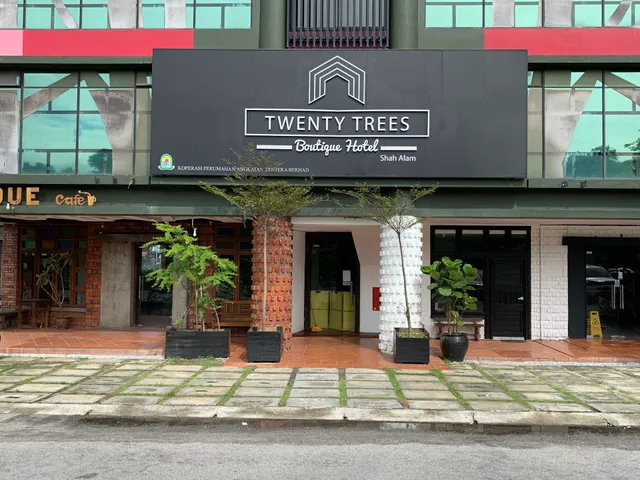 Twenty Trees Boutique Hotel