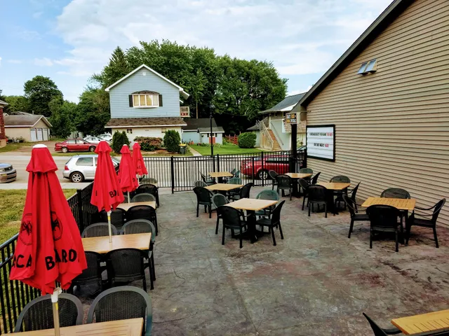 Schuggy's American Grill & Taphouse