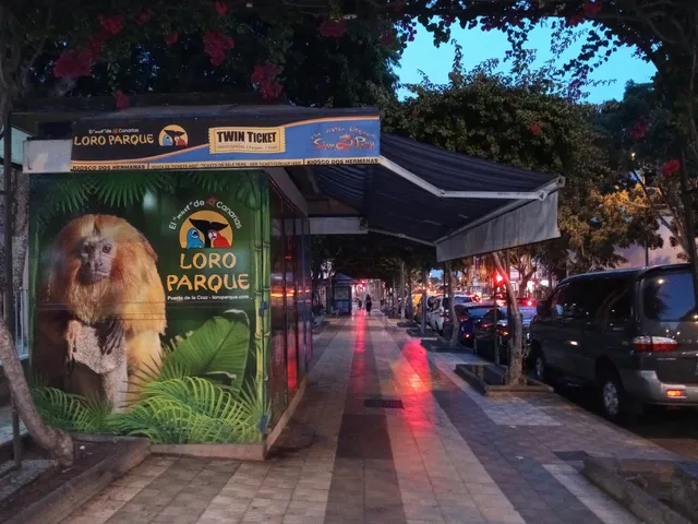 Kiosko Pl. Pedro Schwartz (Plaza Militar)