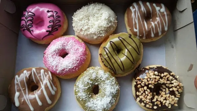Donat Wonosobo - Shinta's Donuts - Paling Enak (Made By Order)