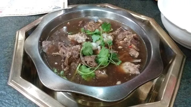 Kuan Alley Zilaozao Hot Pot
